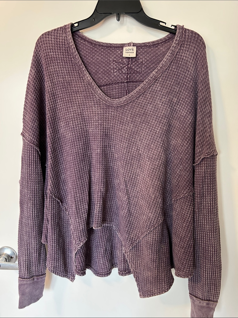 Love Vintage Women's Purple Waffle V-Neck Pullover